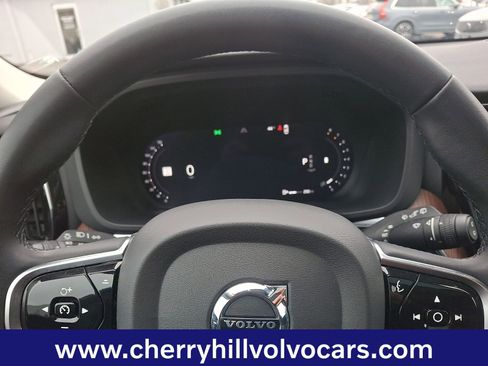 Certified 2023 Volvo XC60 B5 Plus w/ Climate Package image 20