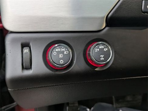 Used 2015 GMC Yukon XL SLT image 14