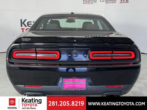 Used 2021 Dodge Challenger R/T image 5