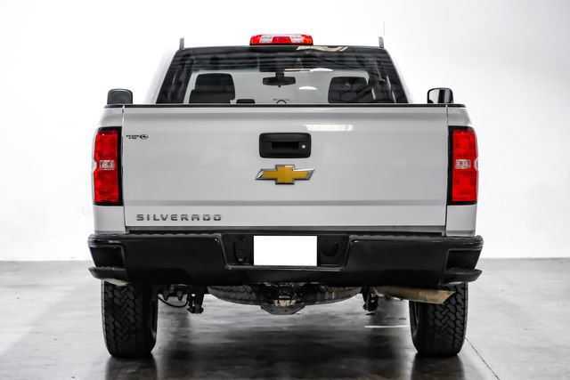 Used 2017 Chevrolet Silverado 1500 W/T w/ Trailering Package RWD image 11