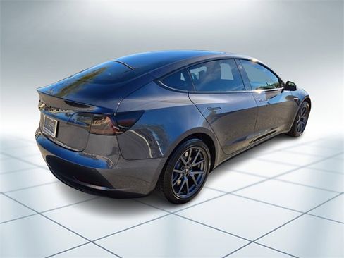 Used 2019 Tesla Model 3 Long Range image 4