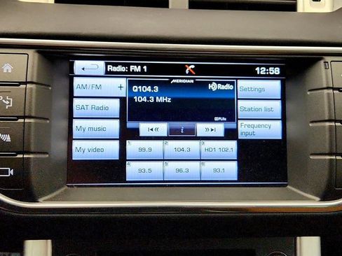 Used 2016 Land Rover Range Rover Evoque HSE Dynamic AWD/4WD image 18