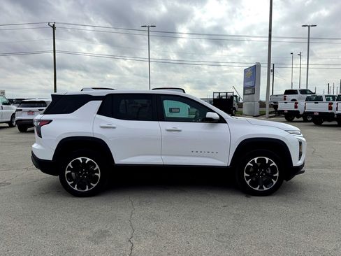 Used 2025 Chevrolet Equinox LT w/ Safety and Technology Package image 5