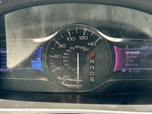 Used 2013 Lincoln MKX FWD w/ Wood Pkg image 10