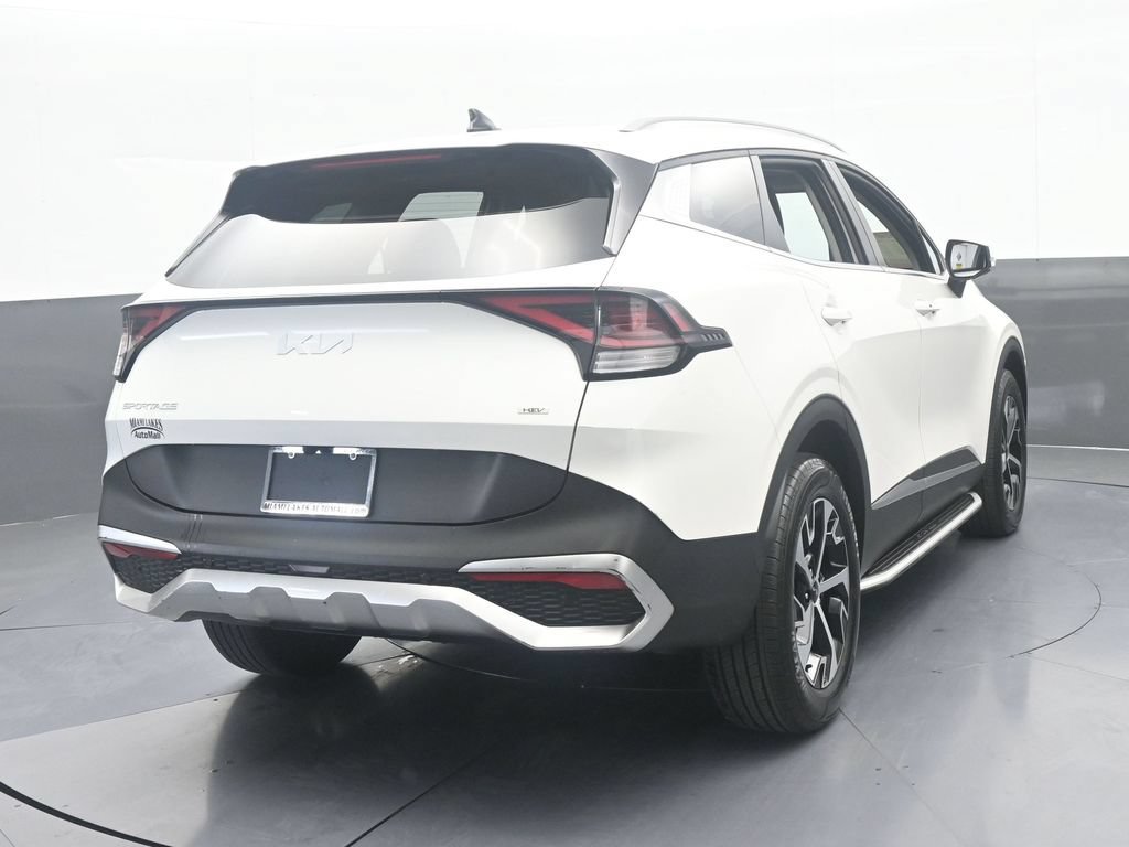 Used 2023 Kia Sportage EX AWD/4WD image 5