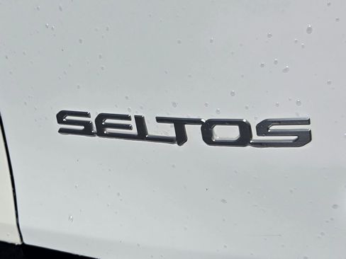 Used 2024 Kia Seltos X-Line image 38