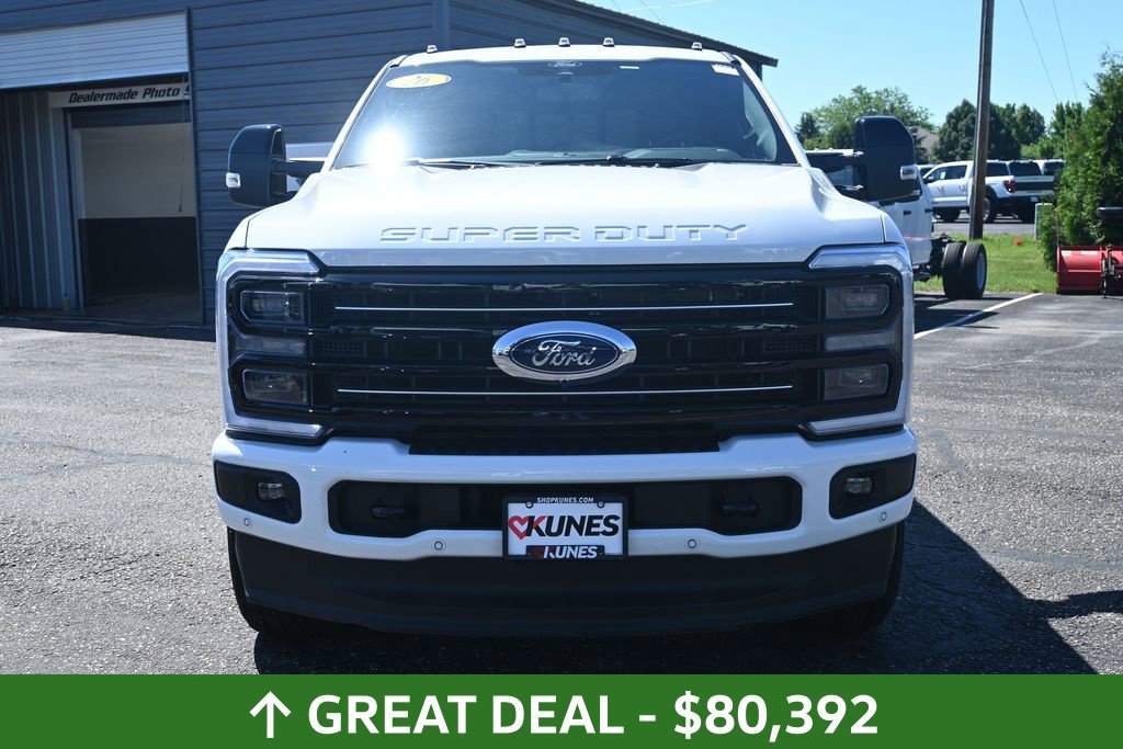 Used 2026 Ford F250 Platinum AWD/4WD image 13