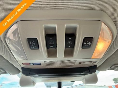 Used 2019 Subaru Ascent Touring AWD/4WD image 19