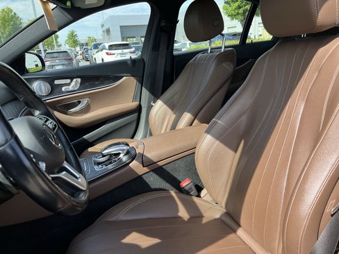 Used 2020 Mercedes-Benz E 350 Sedan image 16