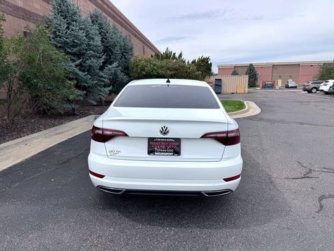 Used 2020 Volkswagen Jetta R-Line FWD image 10