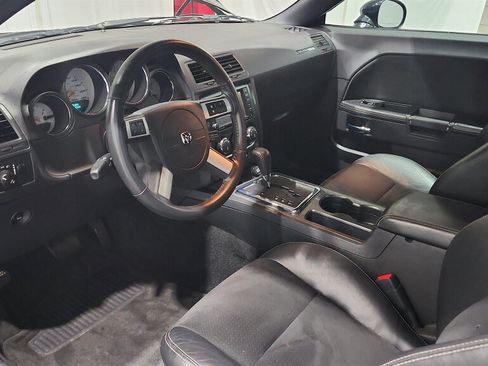Used 2008 Dodge Challenger SRT8 RWD image 21