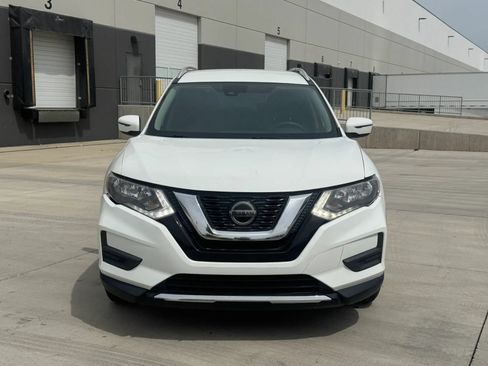 Used 2020 Nissan Rogue SV FWD image 8