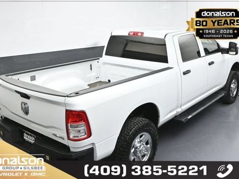 Used 2024 RAM 2500 Tradesman w/ Chrome Appearance Group AWD/4WD image 19