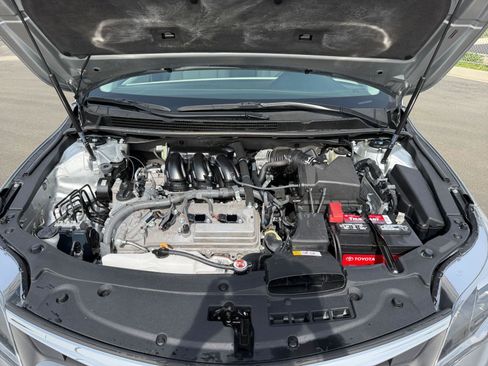 Used 2018 Toyota Avalon XLE w/ Carpet Mat Package image 23