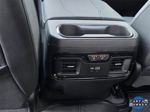Used 2023 GMC Sierra 1500 AT4 image 11