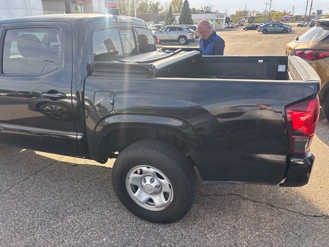 Certified 2023 Toyota Tacoma SR AWD/4WD image 7