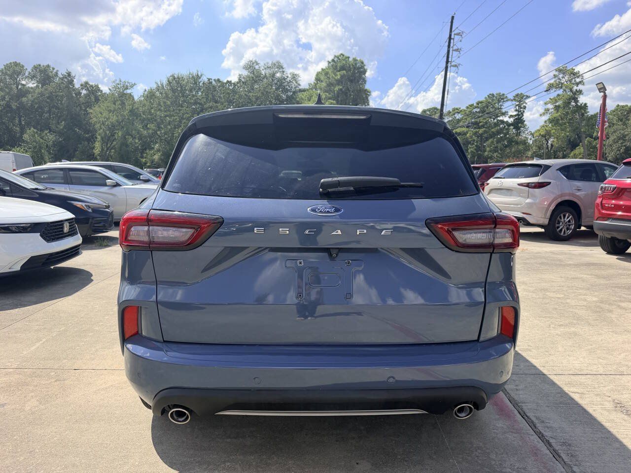 Used 2024 Ford Escape ST-Line w/ Tech Pack #1 FWD image 6
