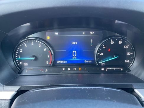 Used 2024 Ford Explorer XLT image 7