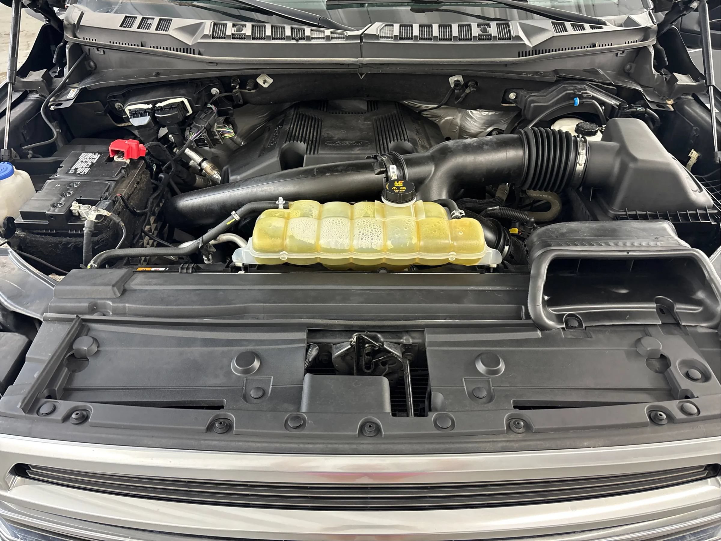 Used 2020 Ford F150 Limited AWD/4WD image 29