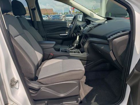 Used 2017 Ford Escape SE AWD/4WD image 18