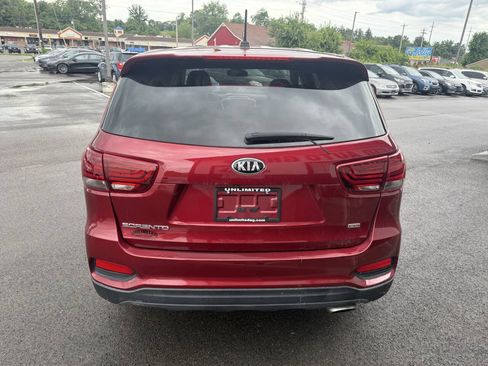 Used 2020 Kia Sorento LX FWD image 9
