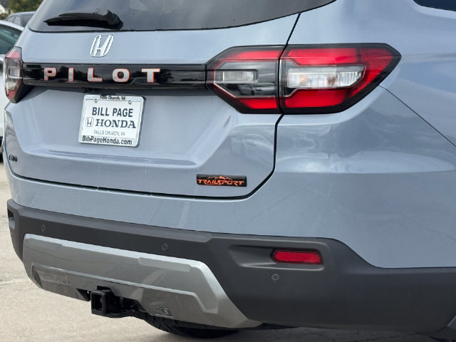 New 2026 Honda Pilot TrailSport image 7