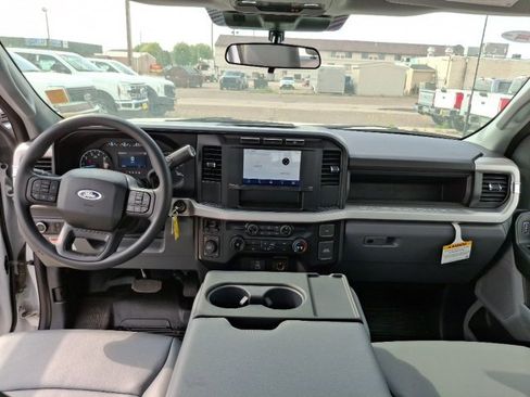 Used 2024 Ford F350 XL w/ Snow Plow Prep Package image 30