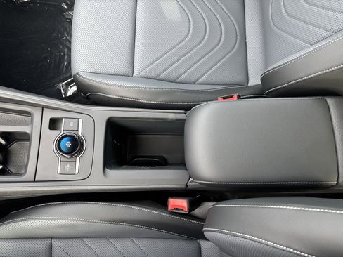 New 2026 Volkswagen Tiguan SE AWD/4WD image 21