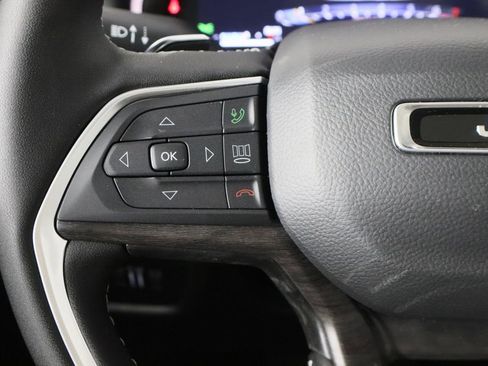 New 2026 Jeep Grand Cherokee Limited image 8