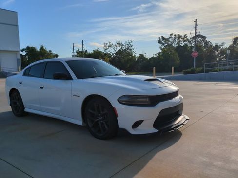Used 2020 Dodge Charger R/T w/ Driver Convenience Group RWD image 3