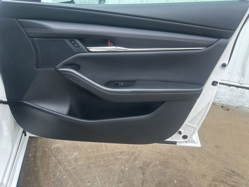 Certified 2025 MAZDA MAZDA3 s image 18