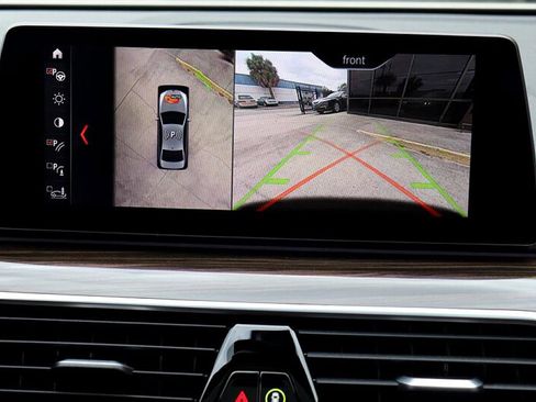 Used 2019 BMW 540i xDrive w/ Executive Package image 25