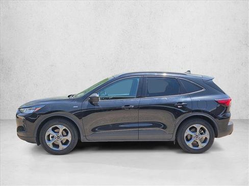 Used 2025 Ford Escape ST-Line FWD image 9
