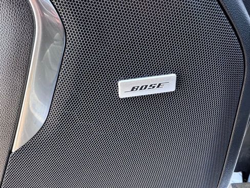 Used 2023 Chevrolet Suburban LT image 39