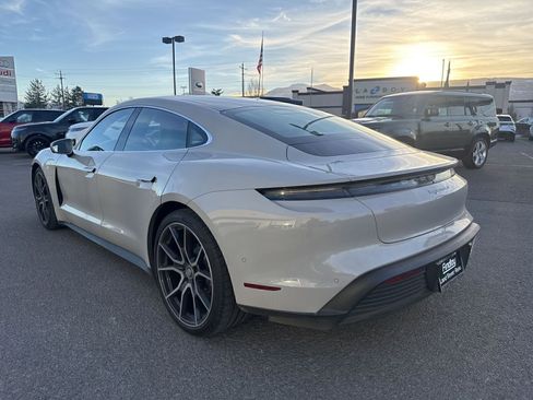Used 2024 Porsche Taycan 4S image 7