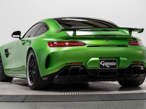 Used 2018 Mercedes-Benz AMG GT R image 13