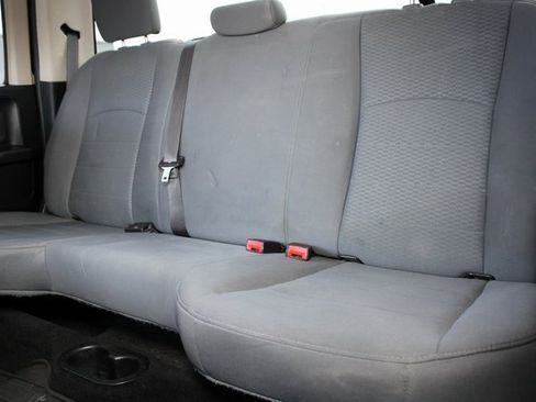 Used 2015 RAM 1500 Express image 6