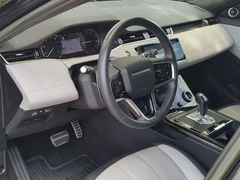 Certified 2023 Land Rover Range Rover Evoque R-Dynamic SE AWD/4WD image 10