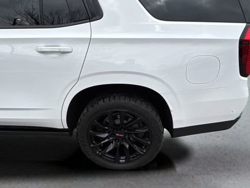 Used 2025 GMC Yukon AT4 Ultimate image 35