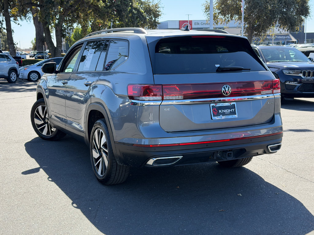 Used 2025 Volkswagen Atlas SE AWD/4WD image 10
