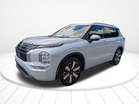 New 2026 Mitsubishi Outlander SEL FWD image 8