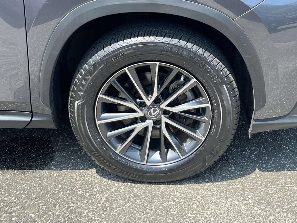 Used 2023 Lexus NX 350 AWD image 8
