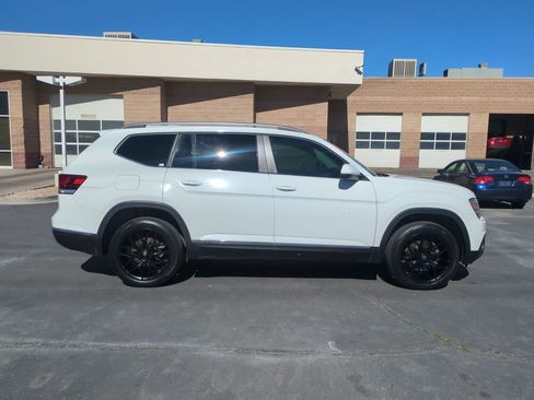 Used 2019 Volkswagen Atlas SEL AWD/4WD image 7