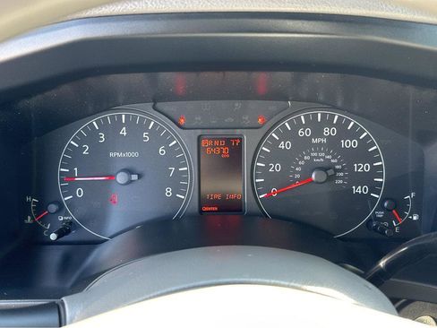 Used 2019 Nissan NV 2500 SV w/ Navigation Package image 18