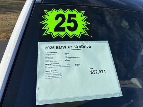 Used 2025 BMW X3 xDrive30i w/ Convenience Package image 21
