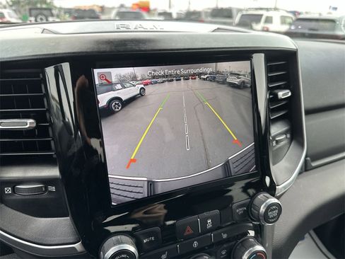 Used 2022 RAM 2500 Big Horn w/ Level A Equipment Group image 17