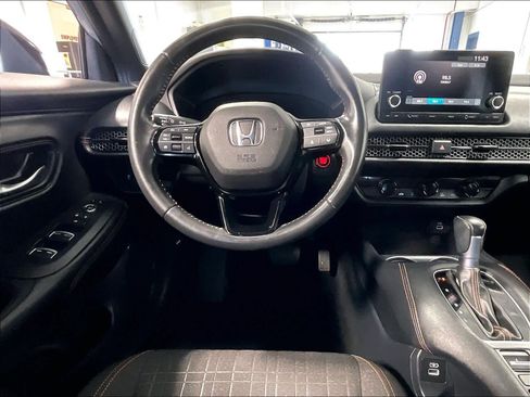 Used 2023 Honda HR-V Sport image 17