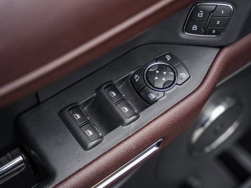 Used 2022 Ford Expedition Max Limited image 47