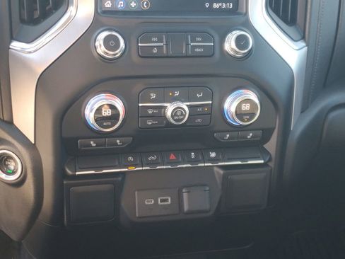 Used 2021 GMC Sierra 1500 Elevation image 23