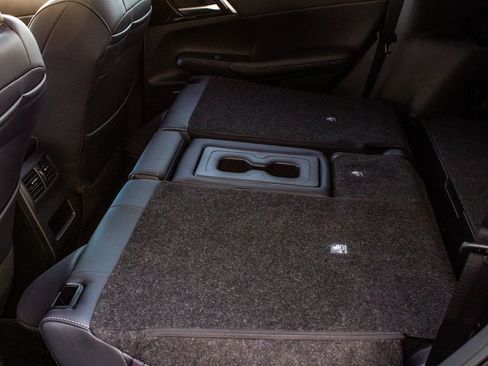 New 2026 Mitsubishi Outlander AWD image 35